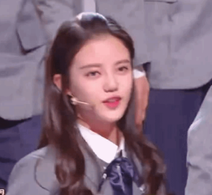 主题:大方自炒,摸摸团的孙珍妮的颜值身材能否在00小花中有一席之地?