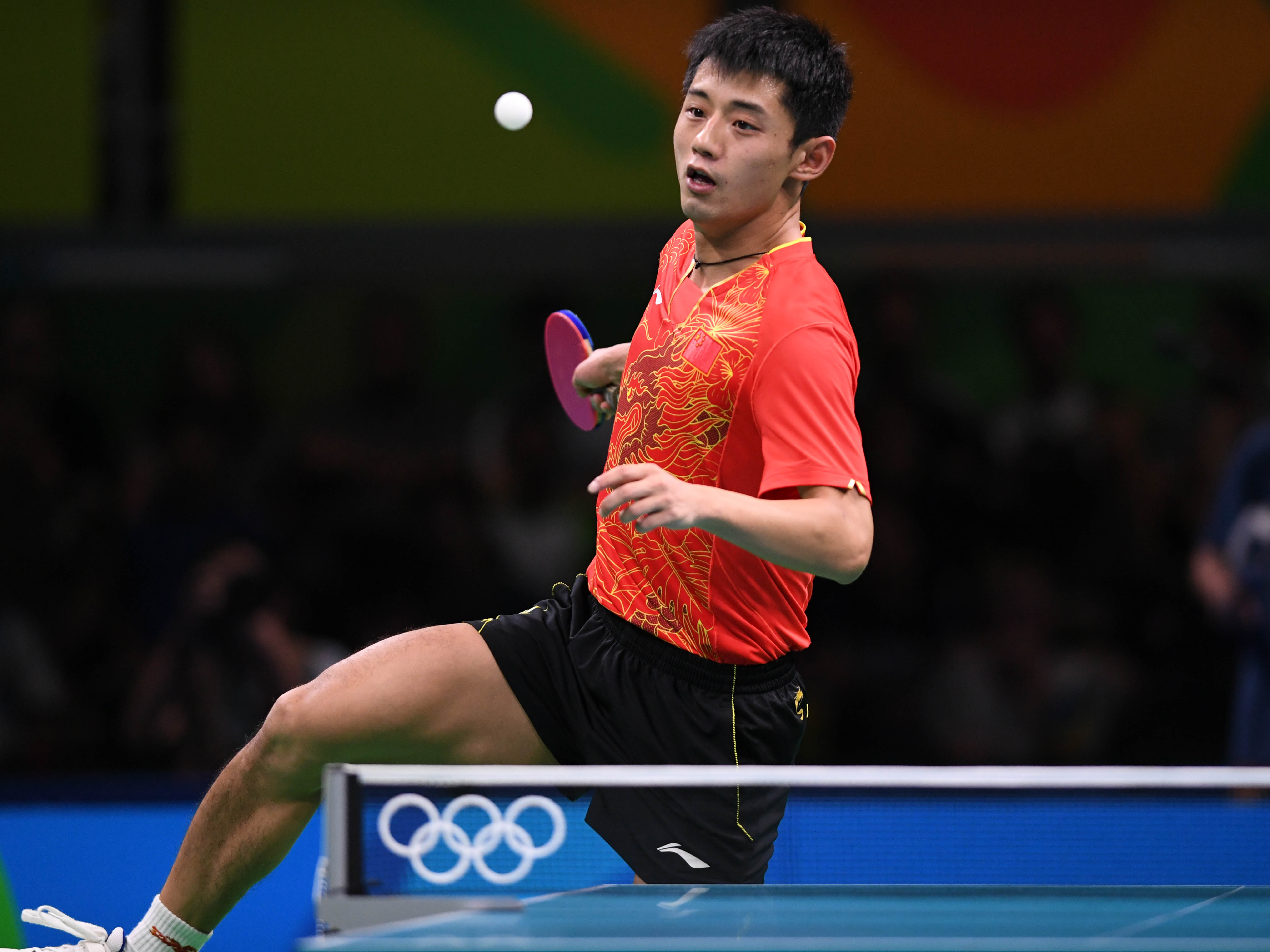 主题:jkgg打球的样子真好看!