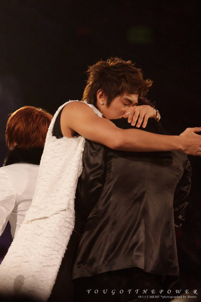 我们魔教的世纪拥抱br>