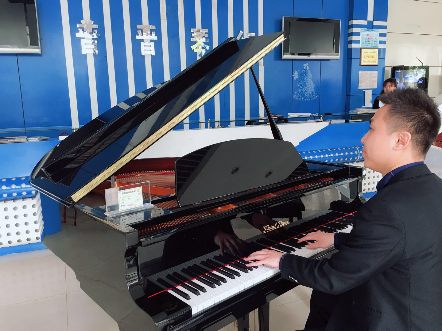 承蒙关照!我们开启天猫直播啦!