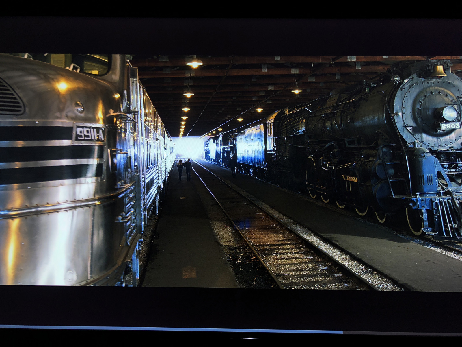 69 家用电器 (电视机专区) 69 屏射4k hdr 变形金刚4 ,机械之殇