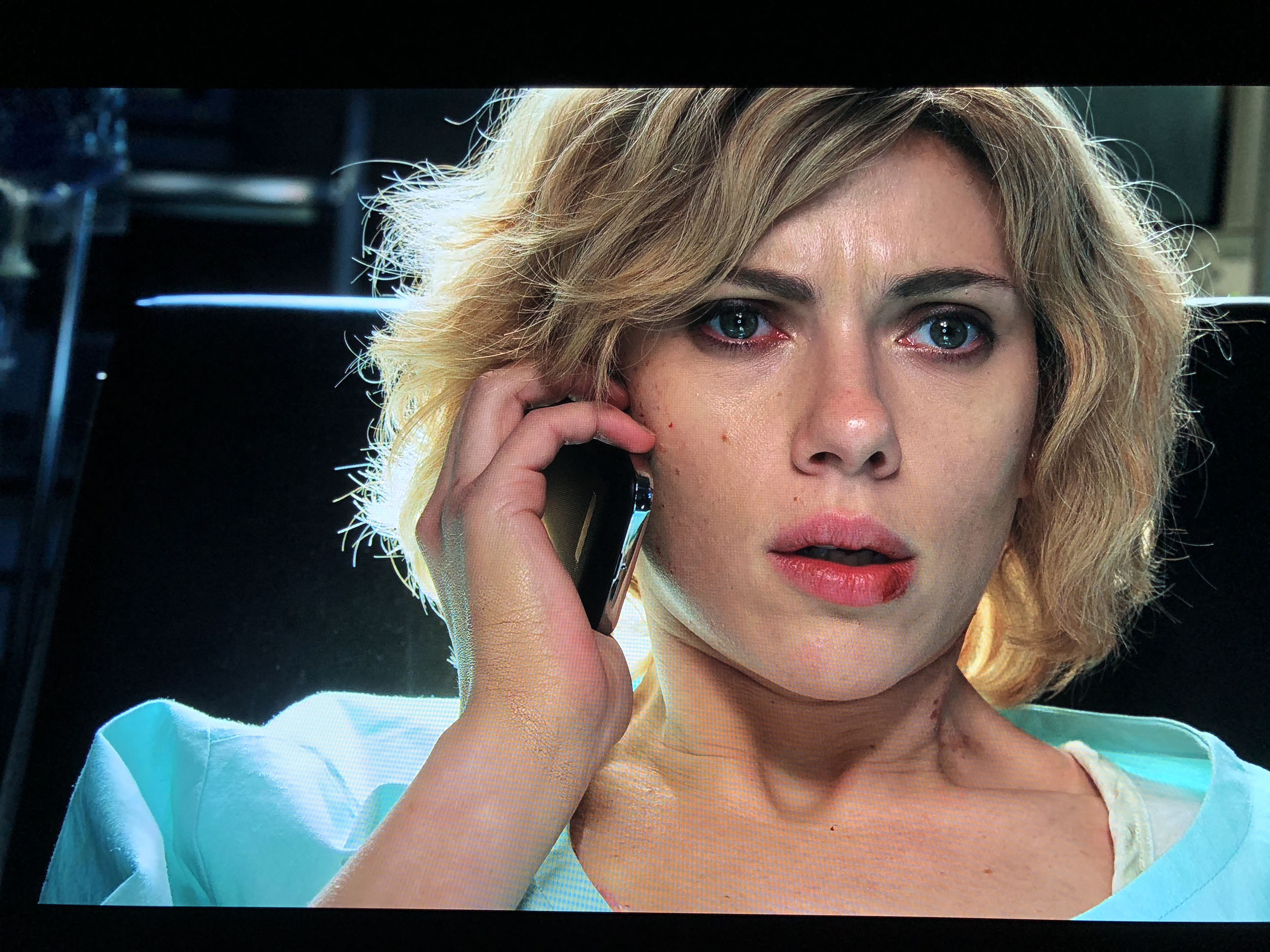 4k hdr10 斯嘉丽,摩根·弗里曼,的大头贴.超体lucy ,4k 是否无用呢