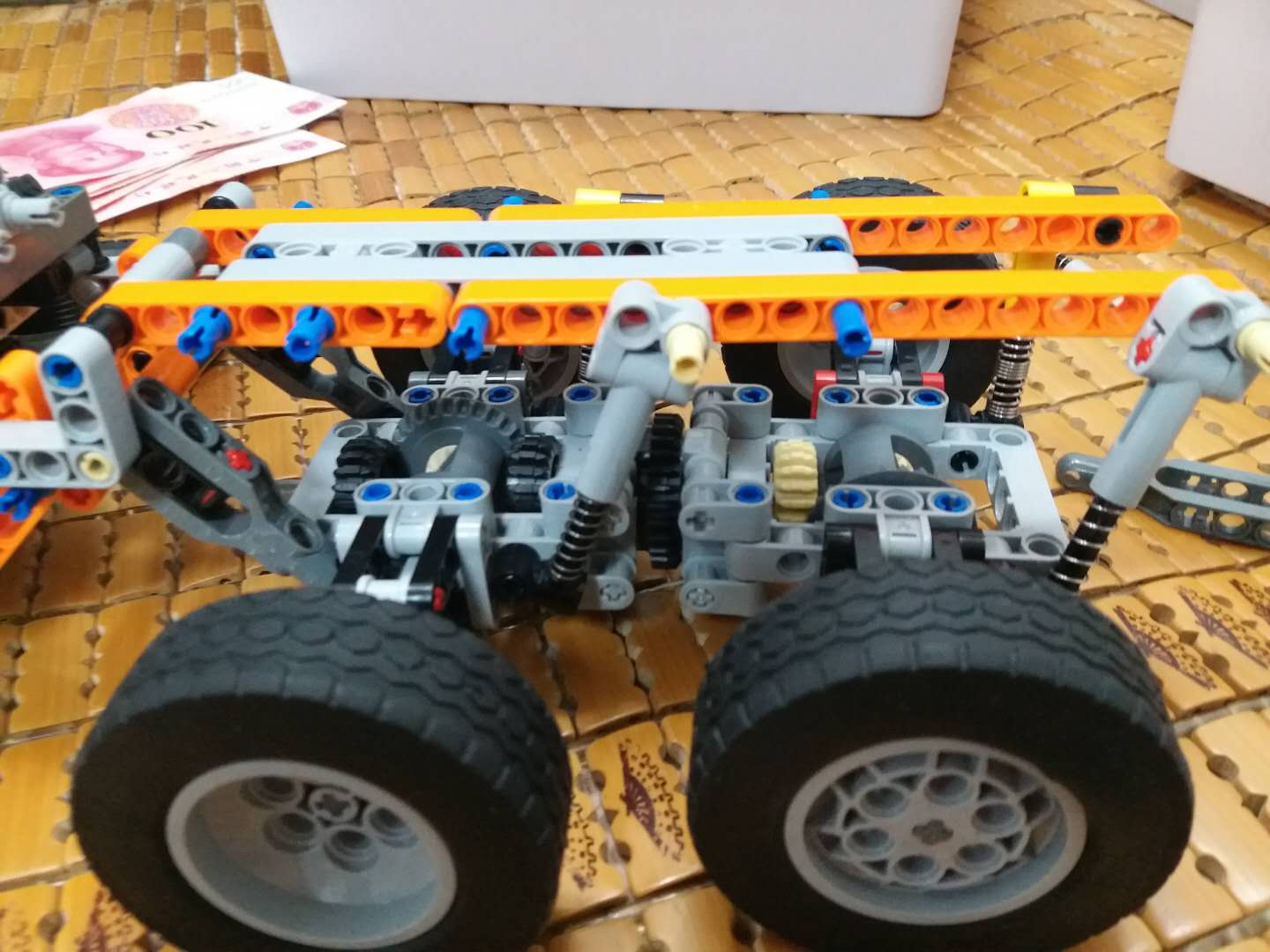 lego truck with suspension