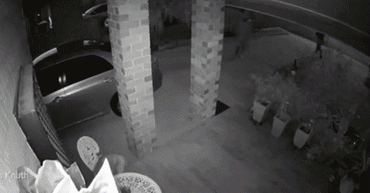 09
