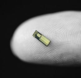 RocketChip公司开发高性价比光芯片技术以满足不断增长带宽需求 2 光子集成电路