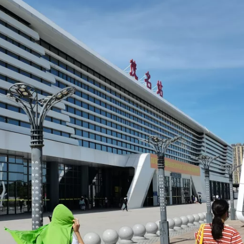 探访广东第二鬼城,一座长在石油上的城市-百货之家