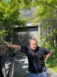 本杰明|20200831日本首相安倍晋三只是第一个多米诺骨牌,马克龙,文在寅是下一个