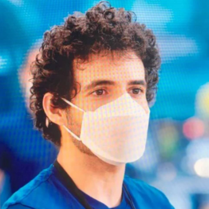 【苹果自研口罩来了…】名为Face Mask的口罩是苹果工业设计团队和工程团队内部开发、面向员工的第一款产品。另一款名为ClearMask的口罩则是从其他地方采购的-百货之家