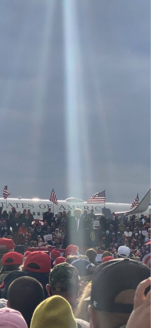 查理•沃德:一切都很平静,总统在控制,剧本已知,呼吸|(Kat)解码