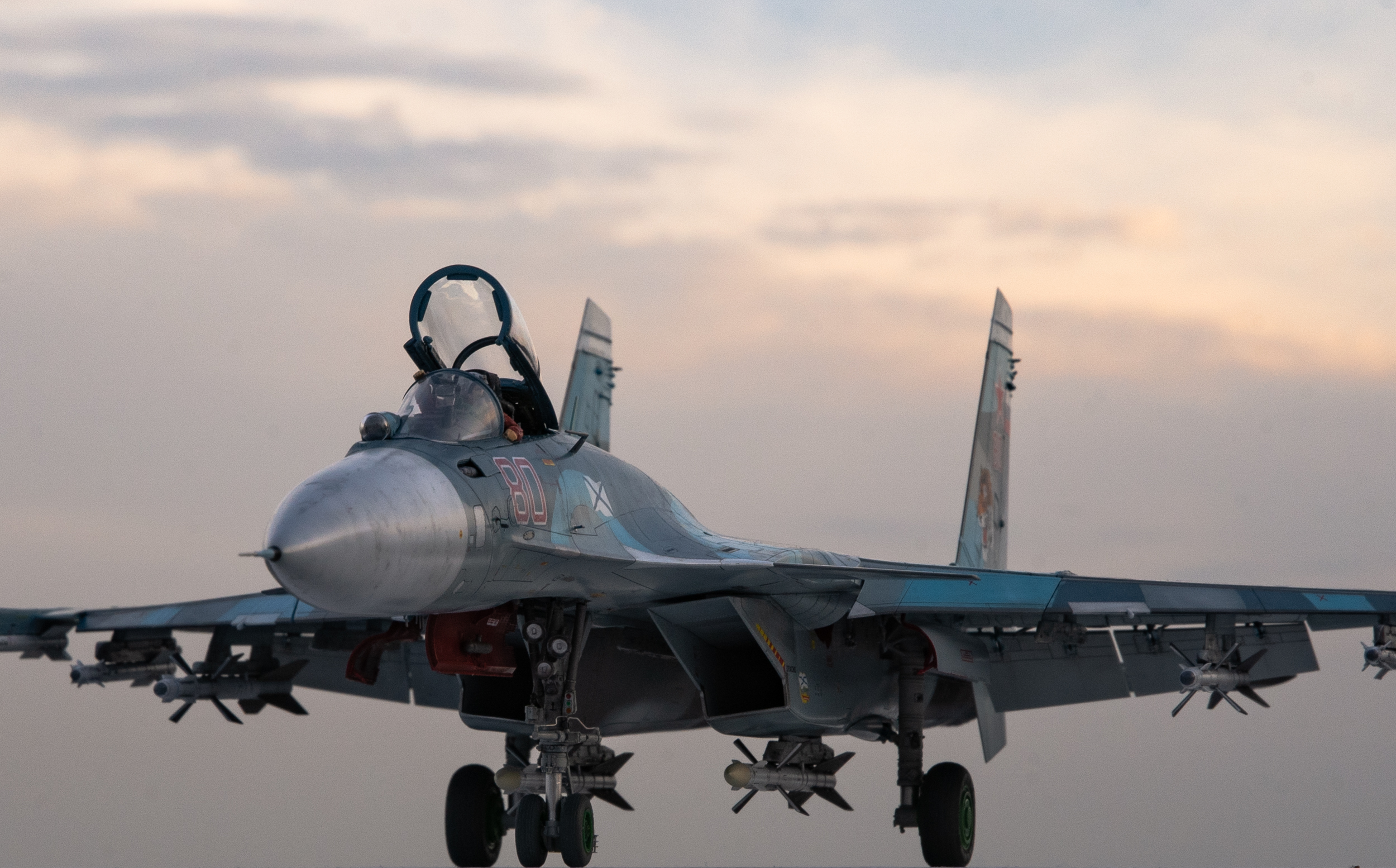 Su 233 Riser MINIBASE 1/48 Su-33 - Ready for Inspection - Aircraft - Britmodeller.com