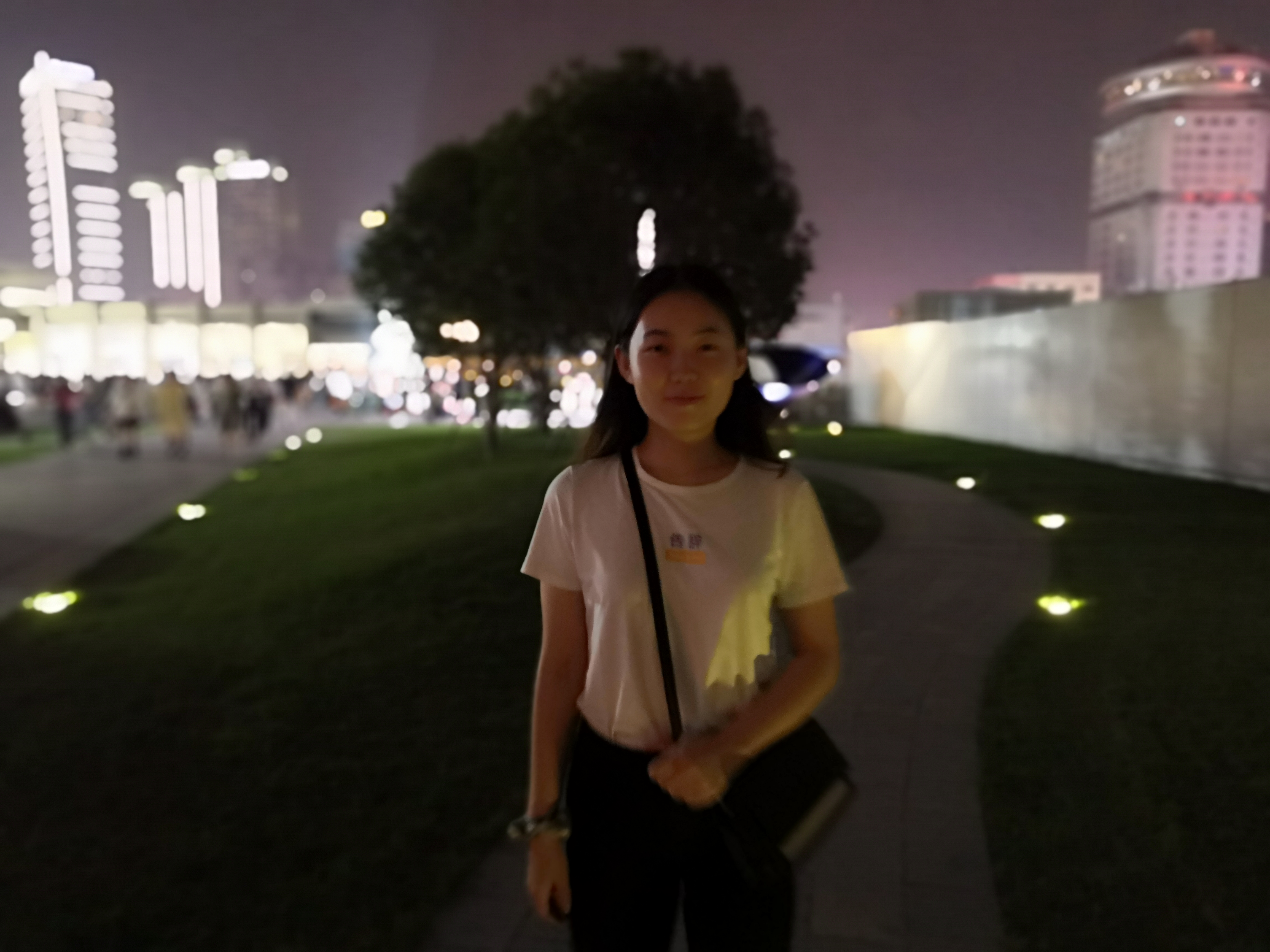 一个字飒